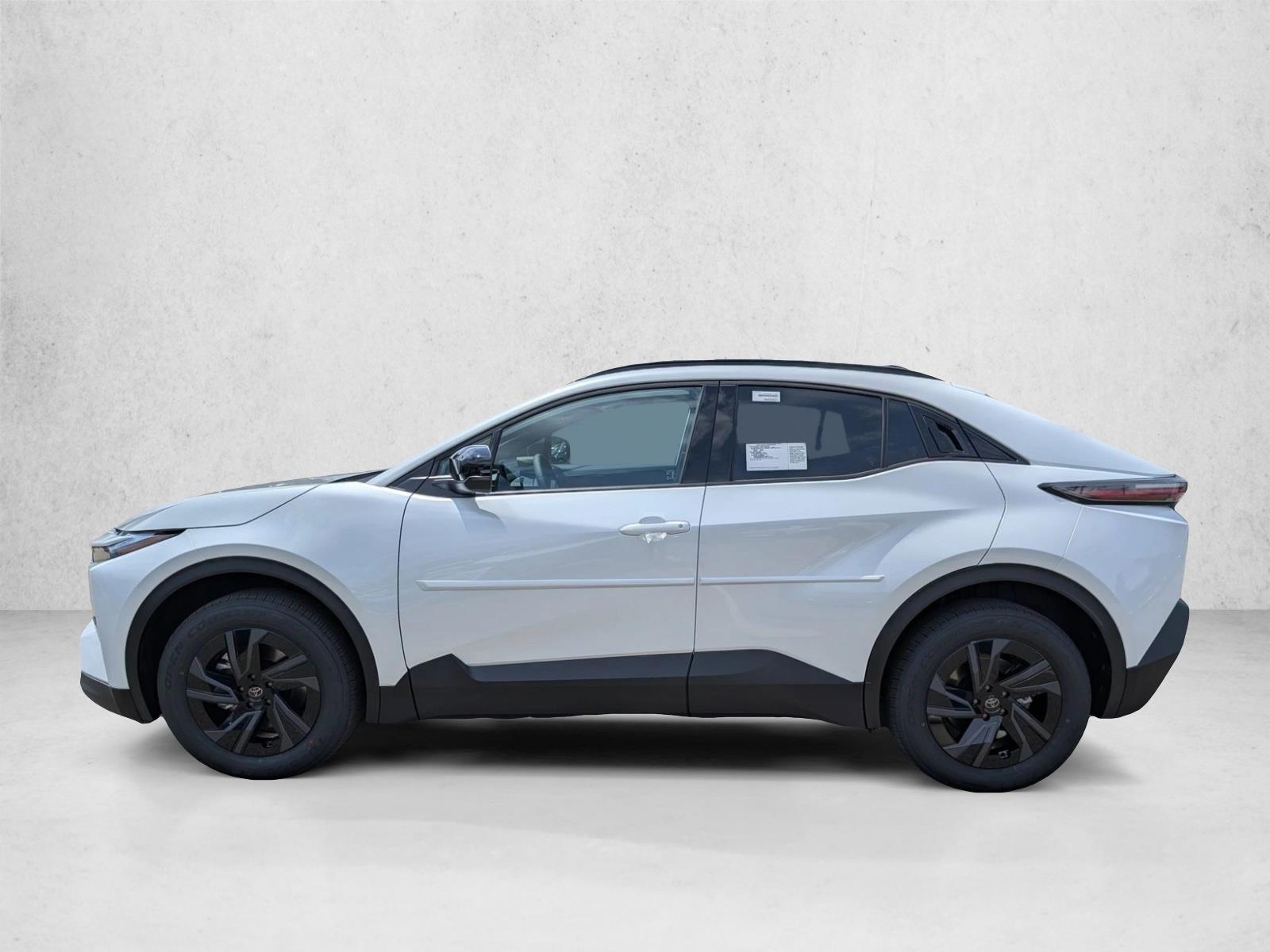 2026 Toyota C-HR SE - Photo 5