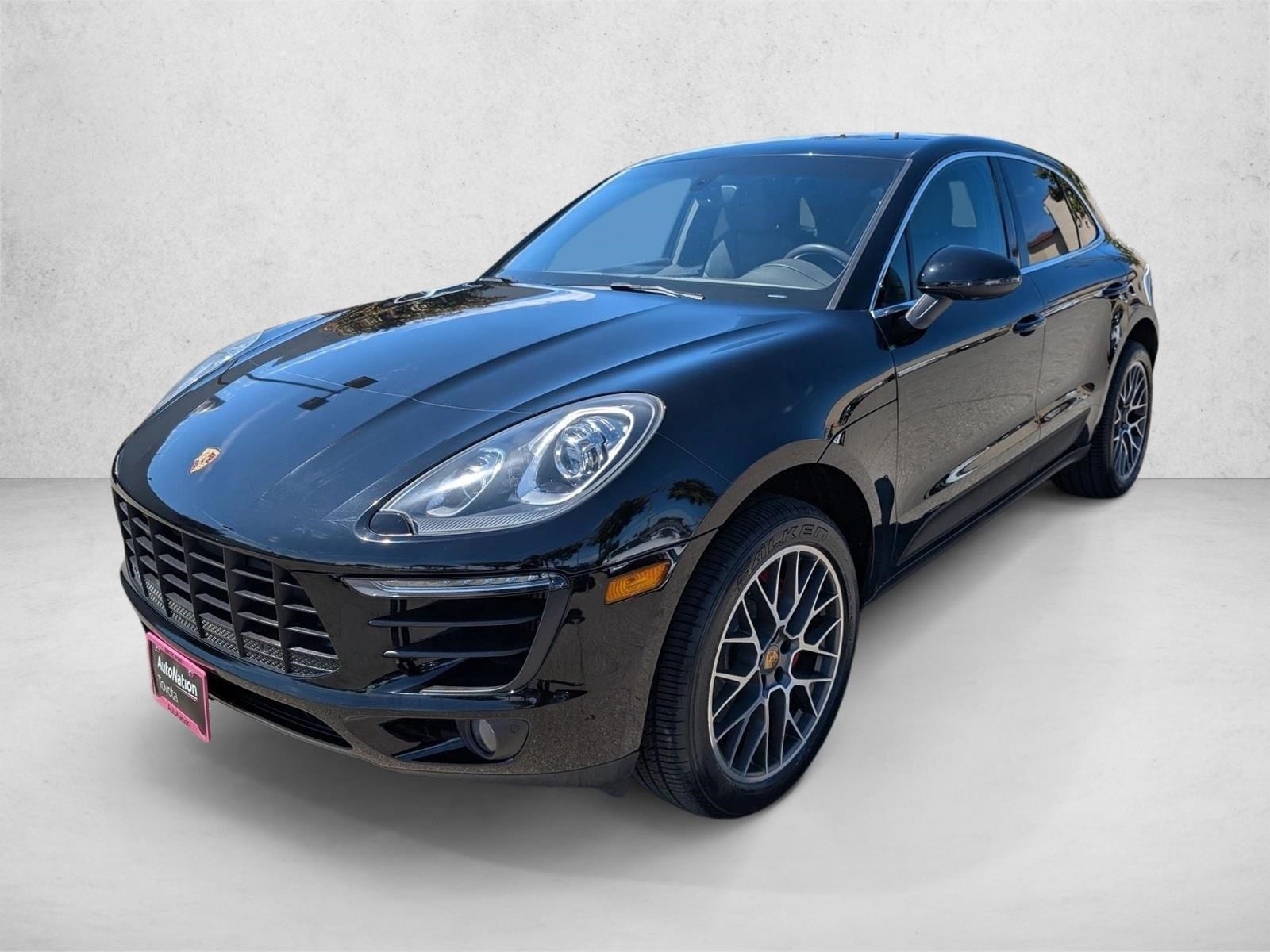 2015 Porsche Macan S