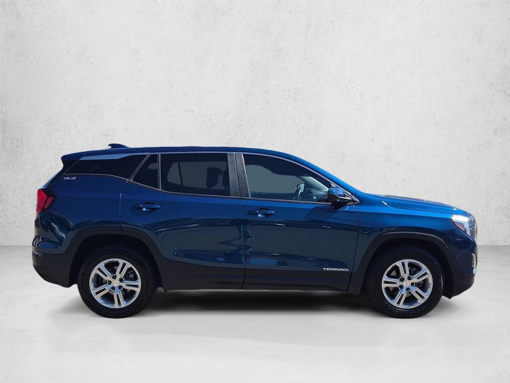 Used 2021 GMC Terrain SLE SUV