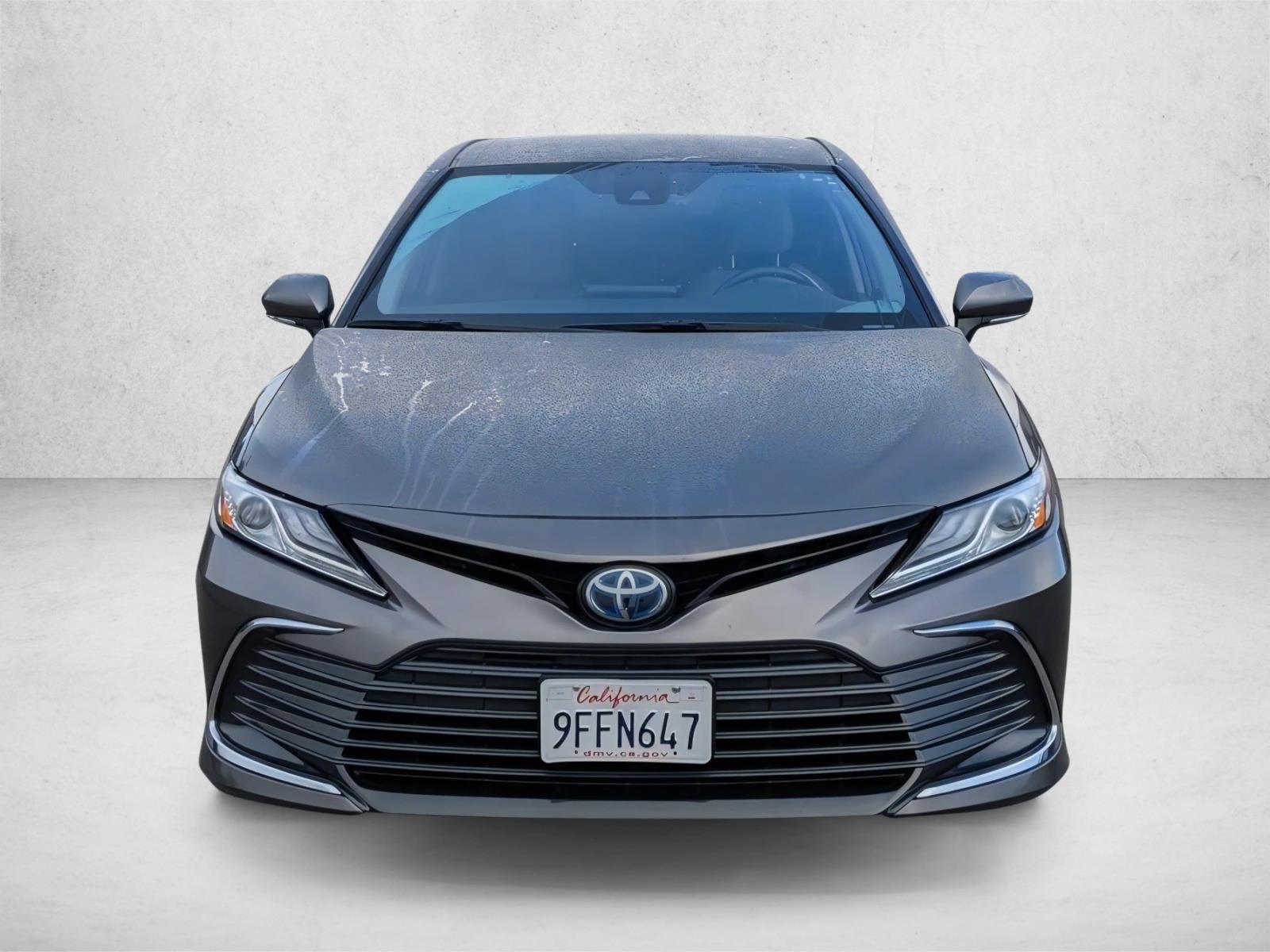 2023 Toyota Camry XLE photo 2