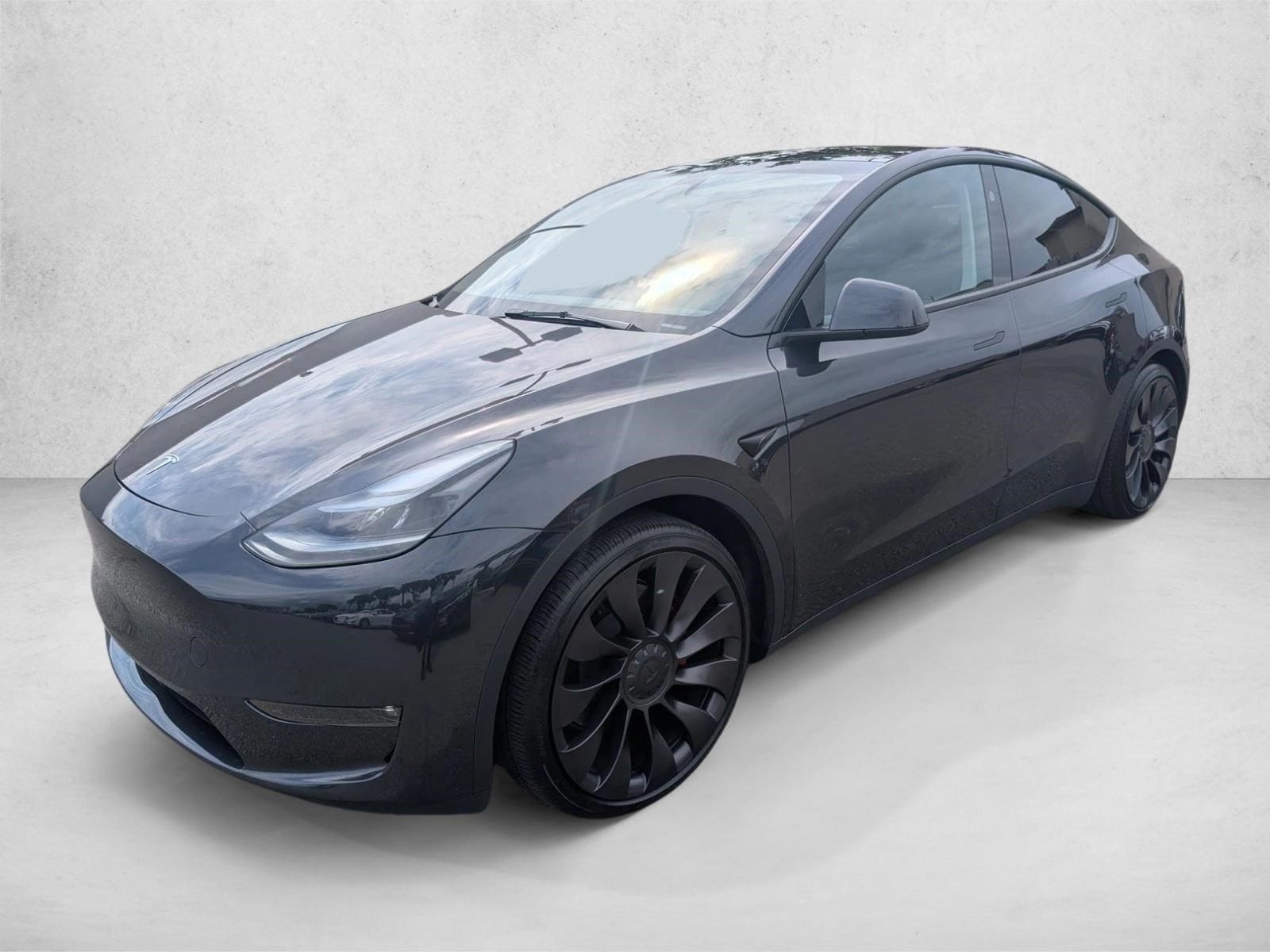 2025 Tesla Model Y Performance Dual Motor All-Wheel Drive's photo