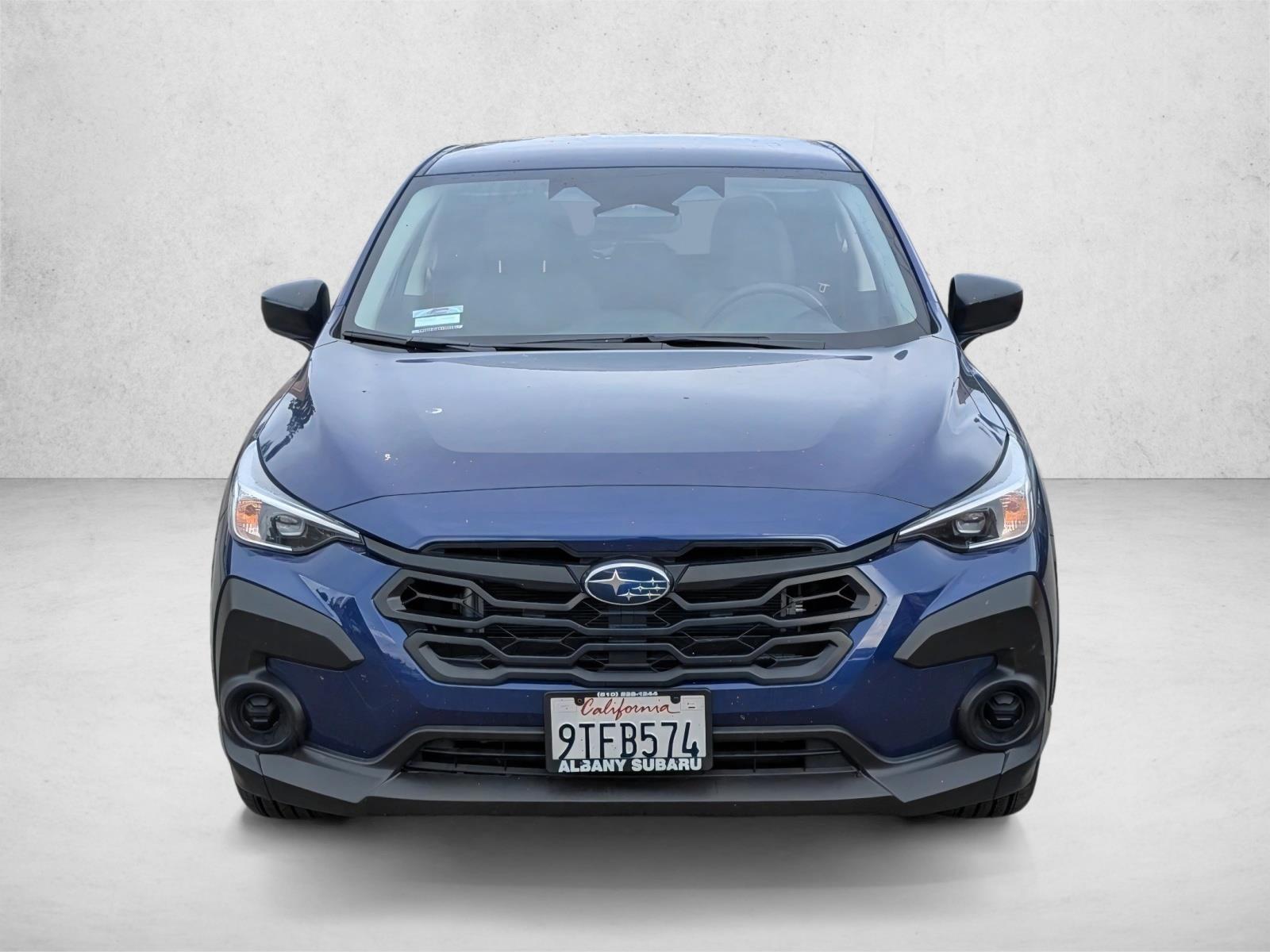 2025 Subaru Crosstrek Base photo 2