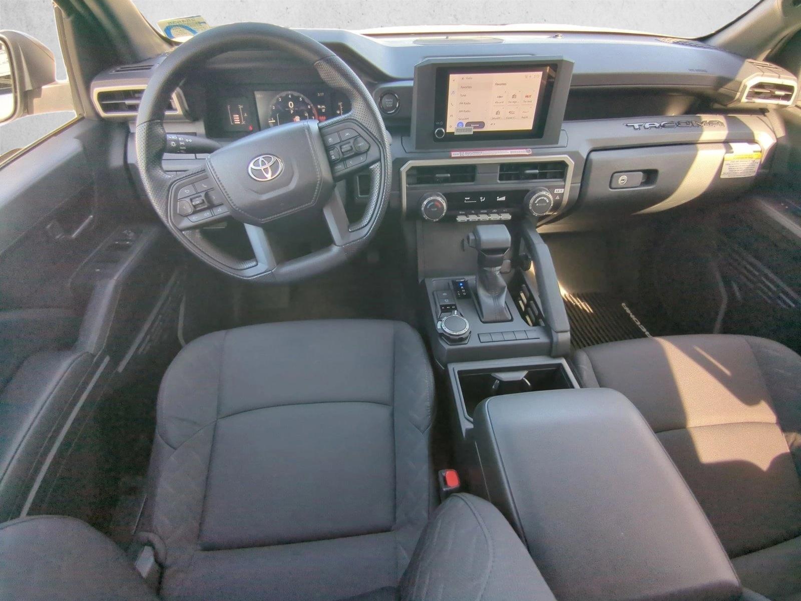 2025 Toyota Tacoma SR - Photo 14