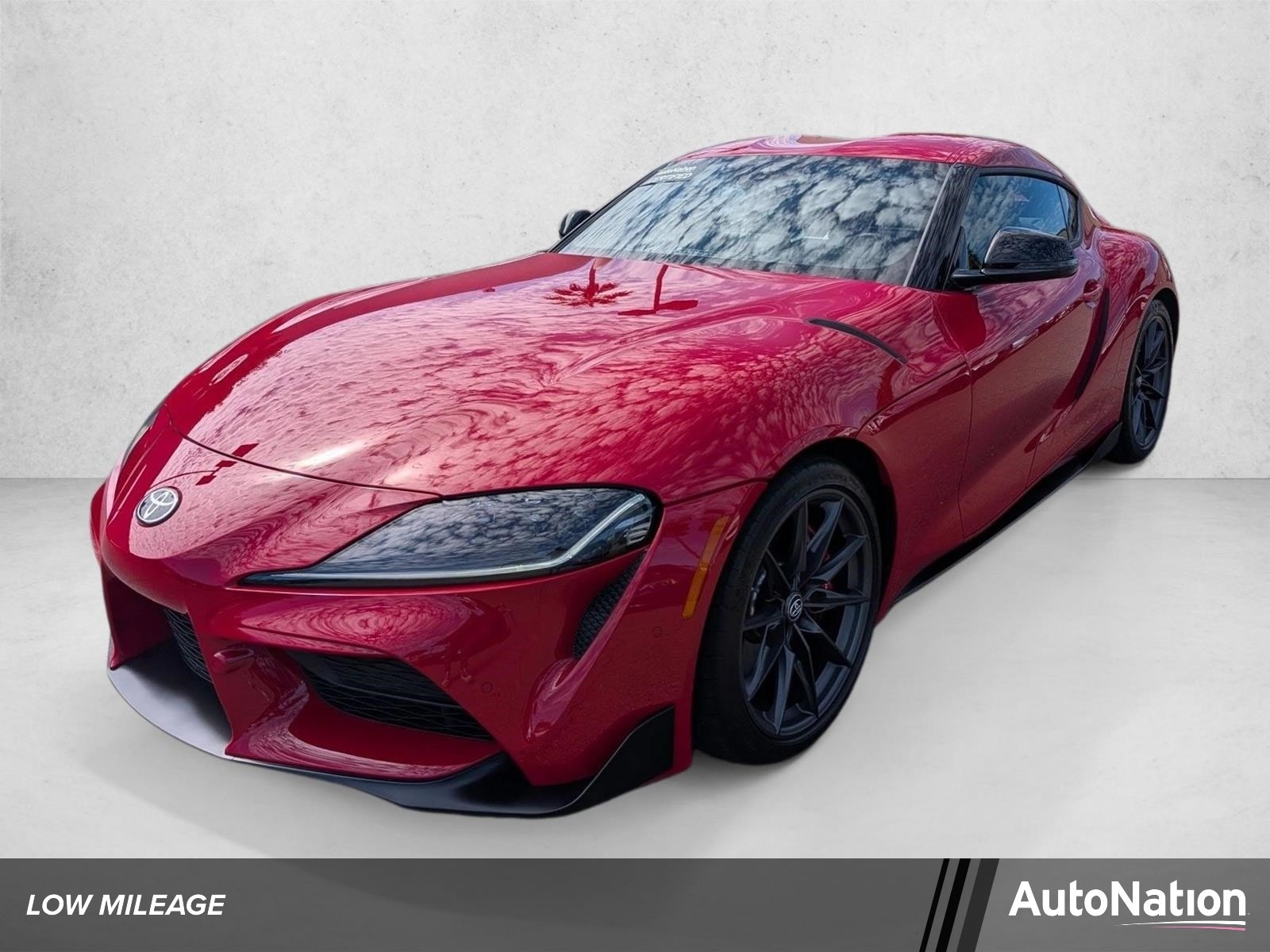 2026 Toyota Supra 3.0 Premium (6MT)'s photo