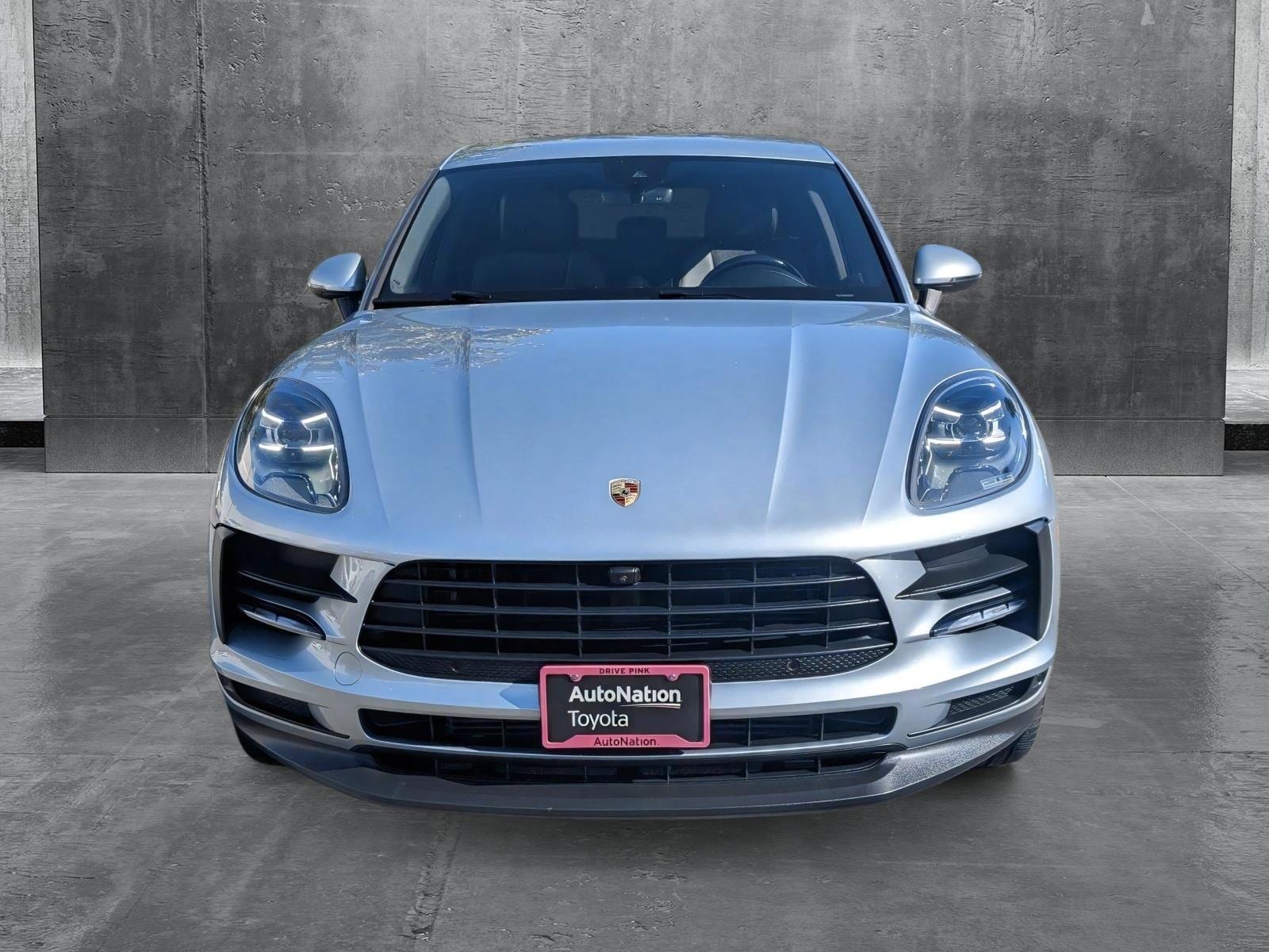 Used 2019 Porsche Macan Base with VIN WP1AA2A56KLB09117 for sale in Hayward, CA