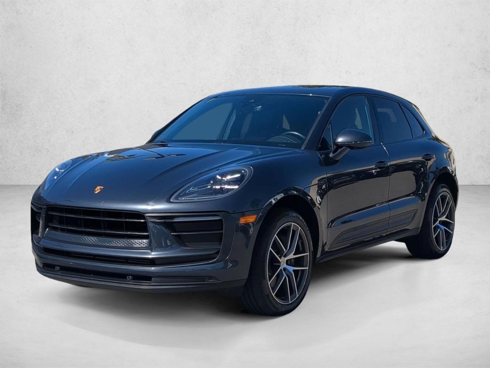 2022 Porsche Macan Base