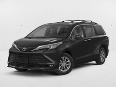 2026 Toyota Sienna XLE 8 PASSENGER