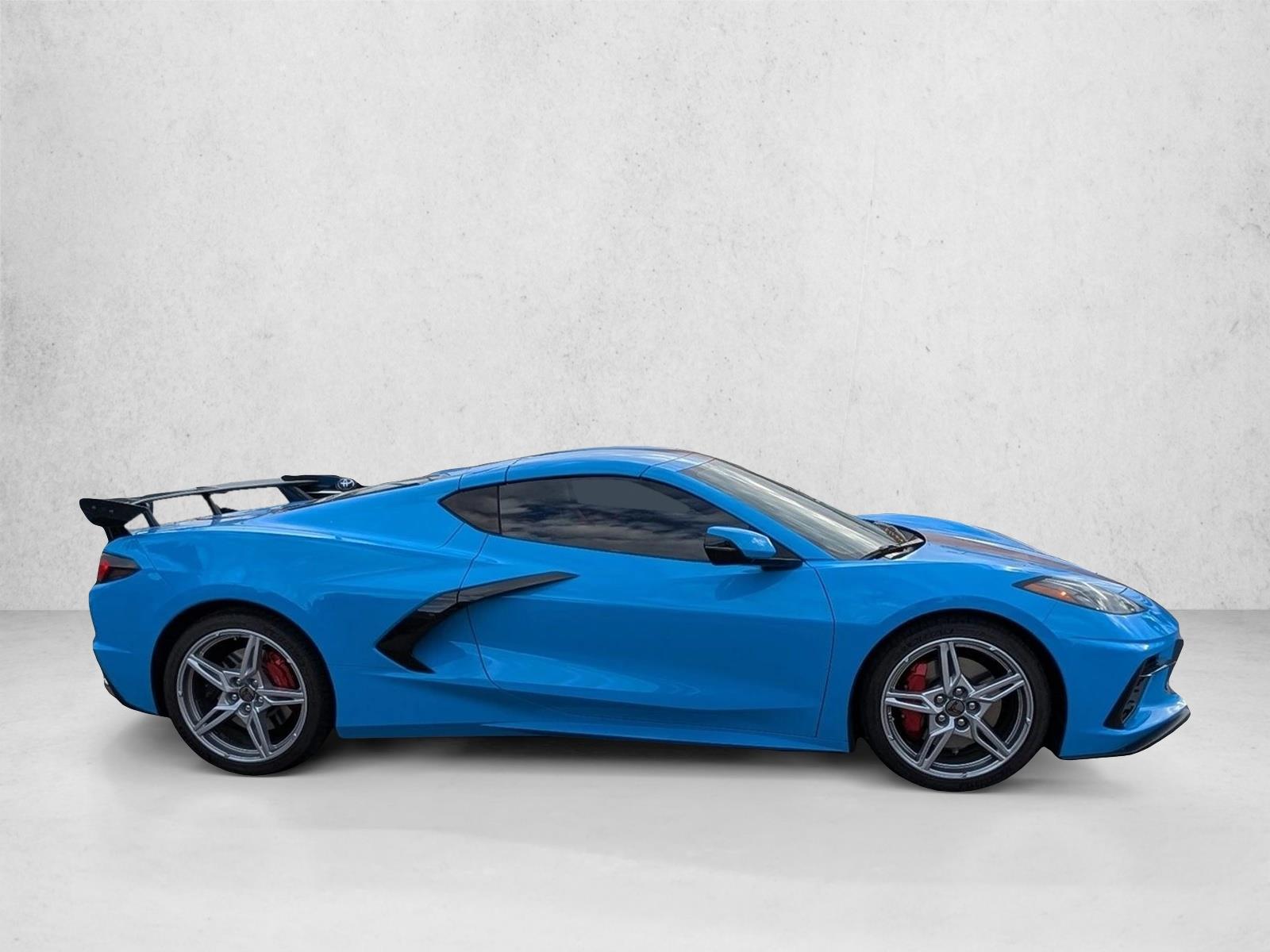 2023 Chevrolet Corvette Stingray 2LT photo 4