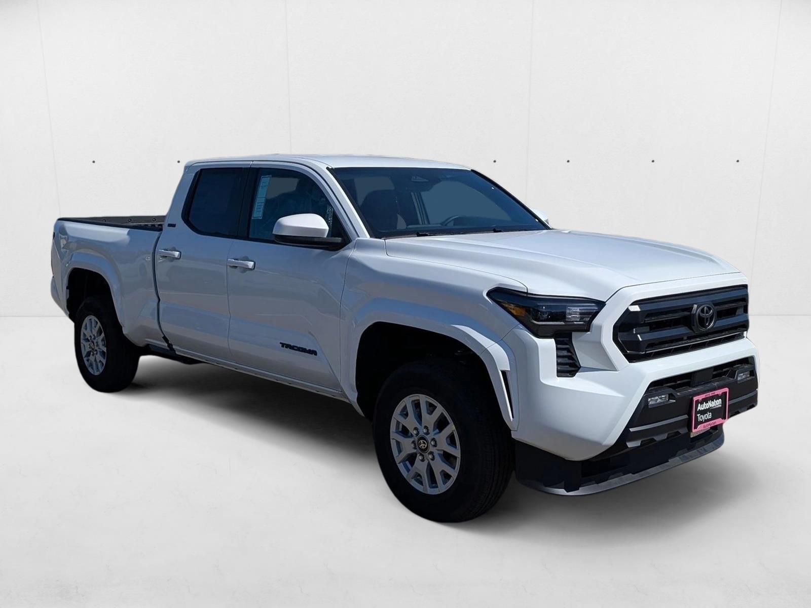 2025 Toyota Tacoma SR5 4x4 Long Bed photo 3