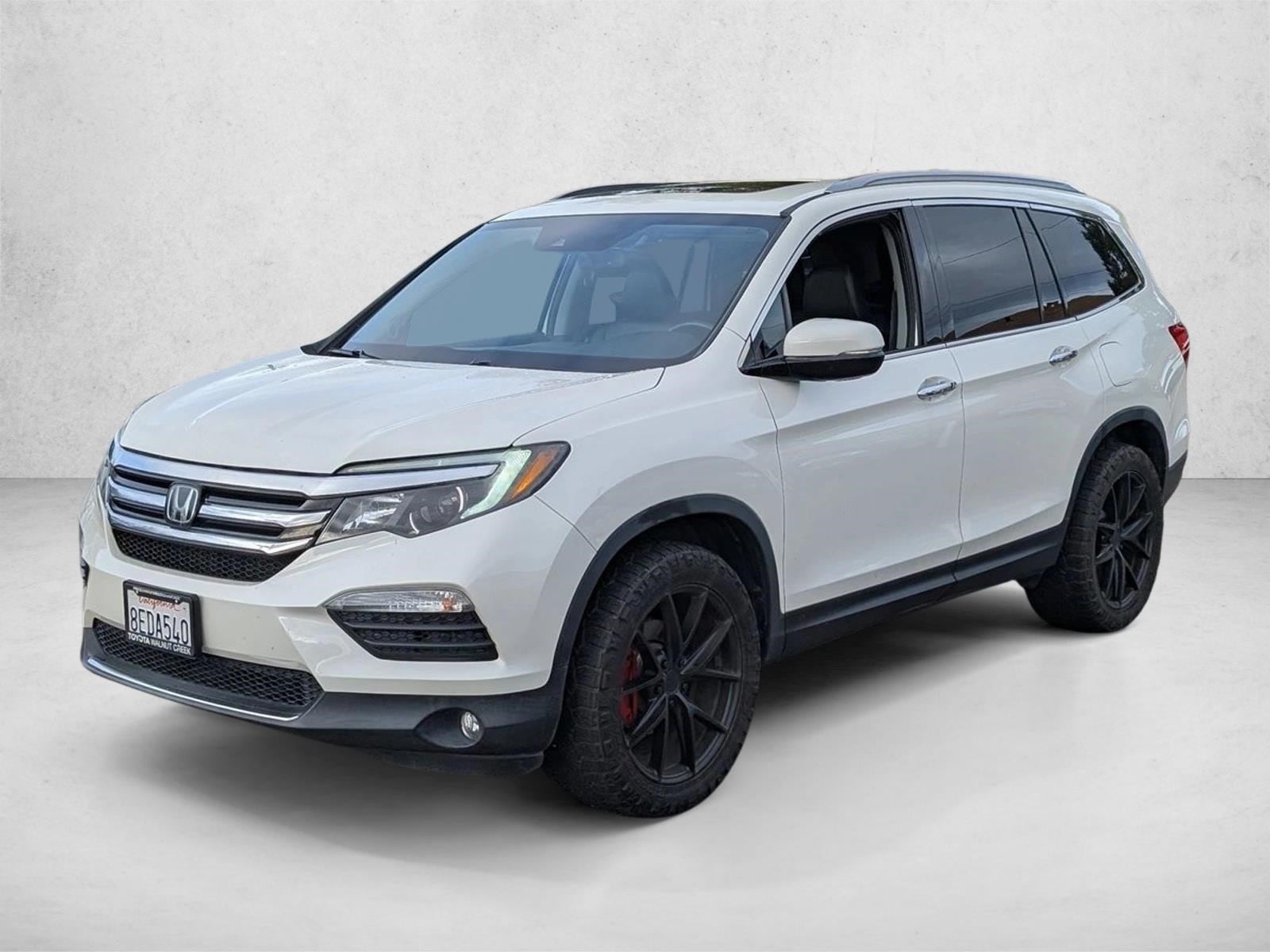 2018 Honda Pilot Touring's photo