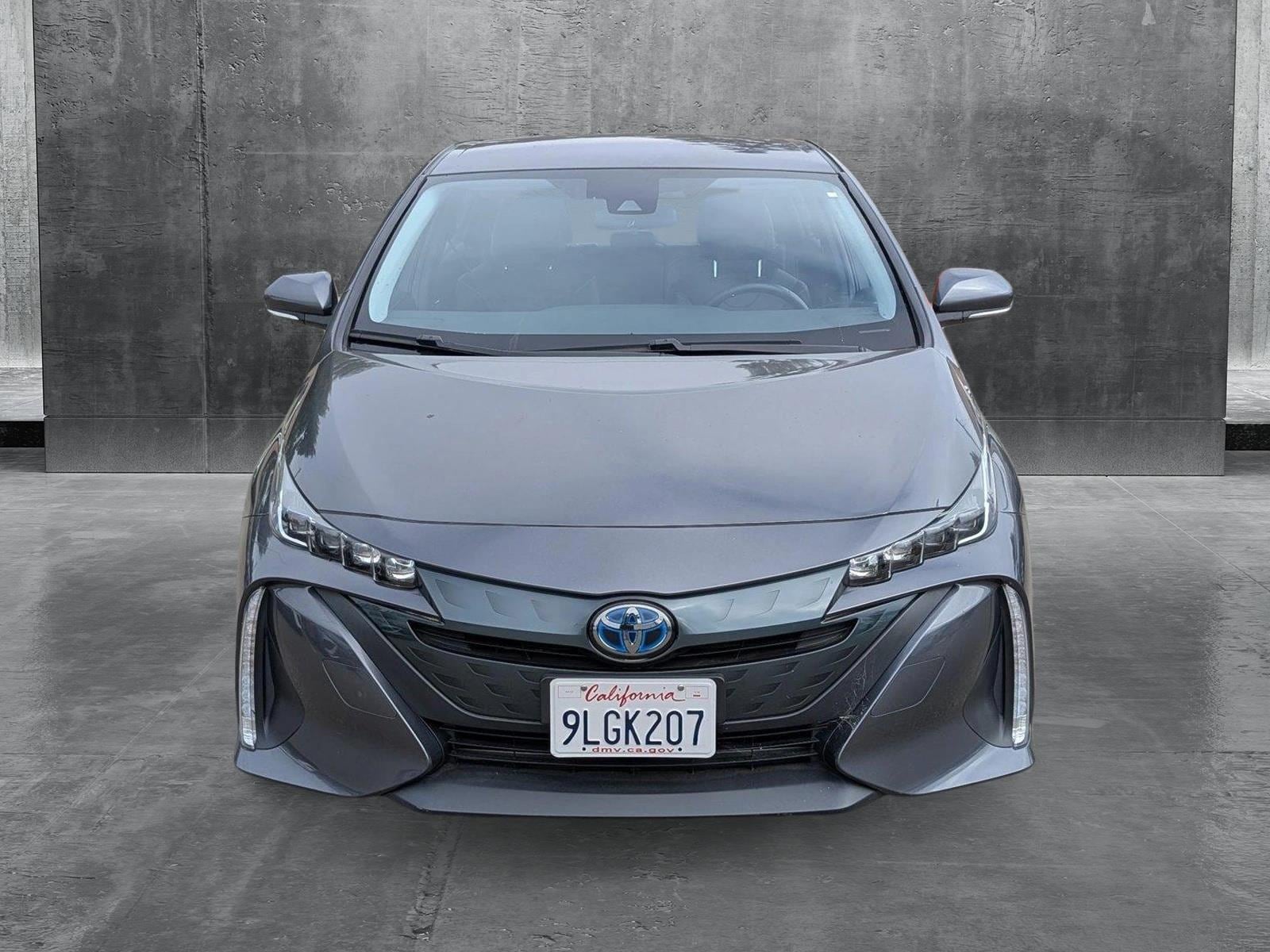 Used 2021 Toyota Prius Prime XLE with VIN JTDKAMFP9M3179998 for sale in Hayward, CA