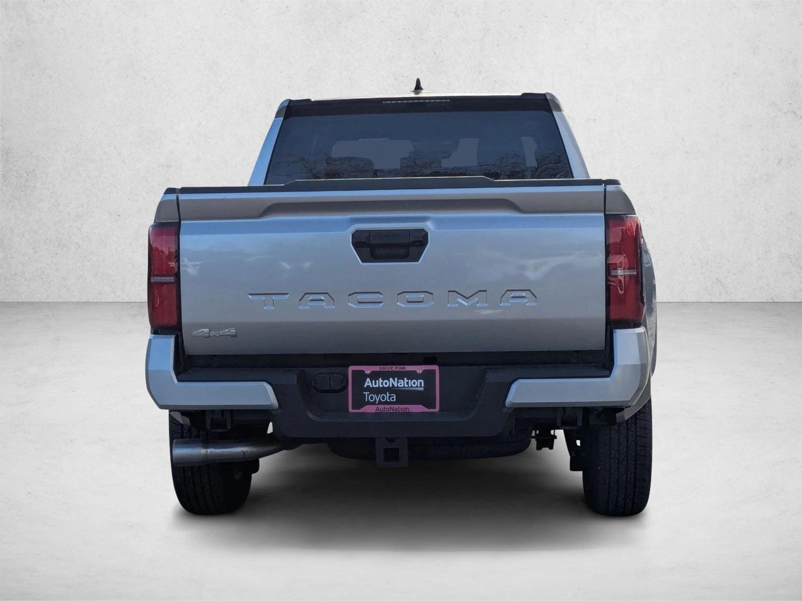 2025 Toyota Tacoma SR5 - Photo 7