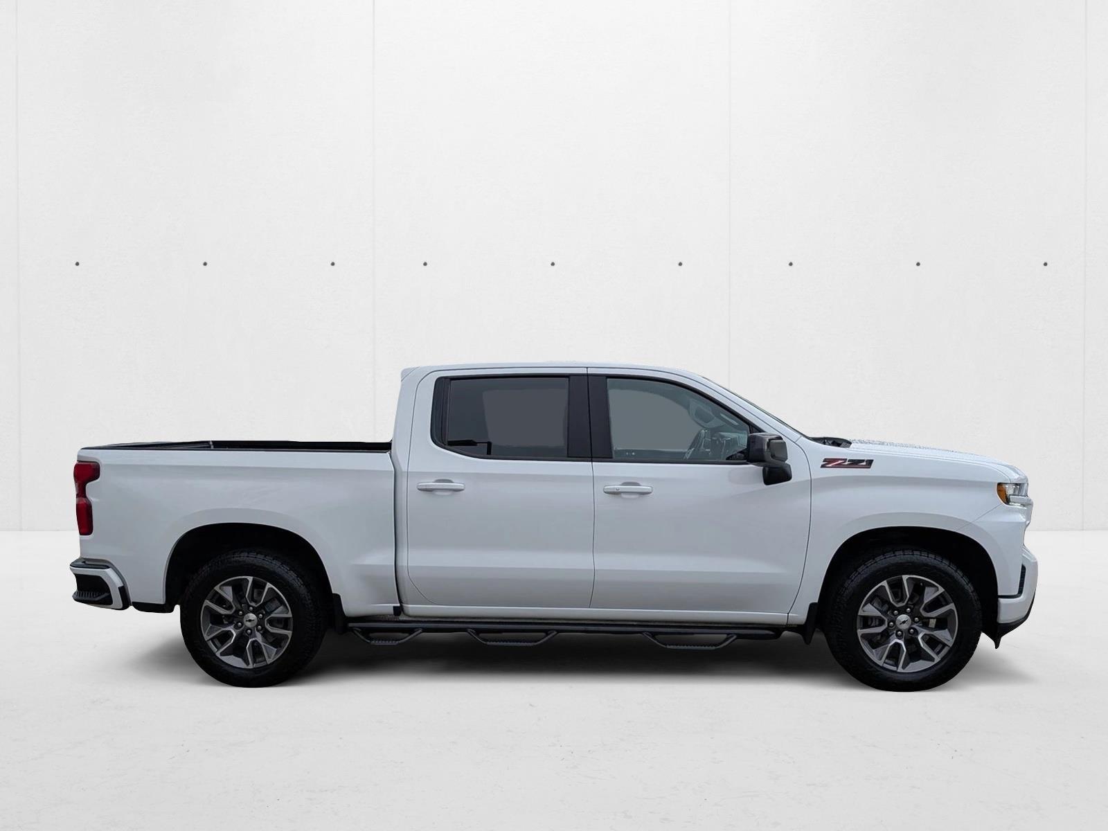 2021 Chevrolet Silverado 1500 RST photo 3