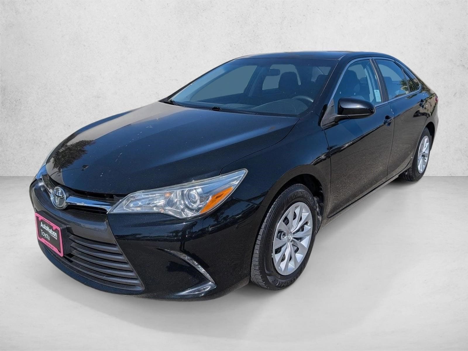 2015 Toyota Camry 2.5 Auto LE's photo