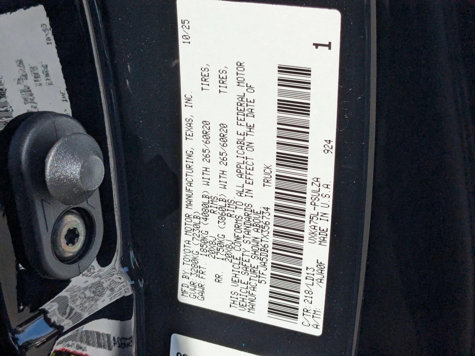 2026 Toyota Tundra Limited - Photo 17