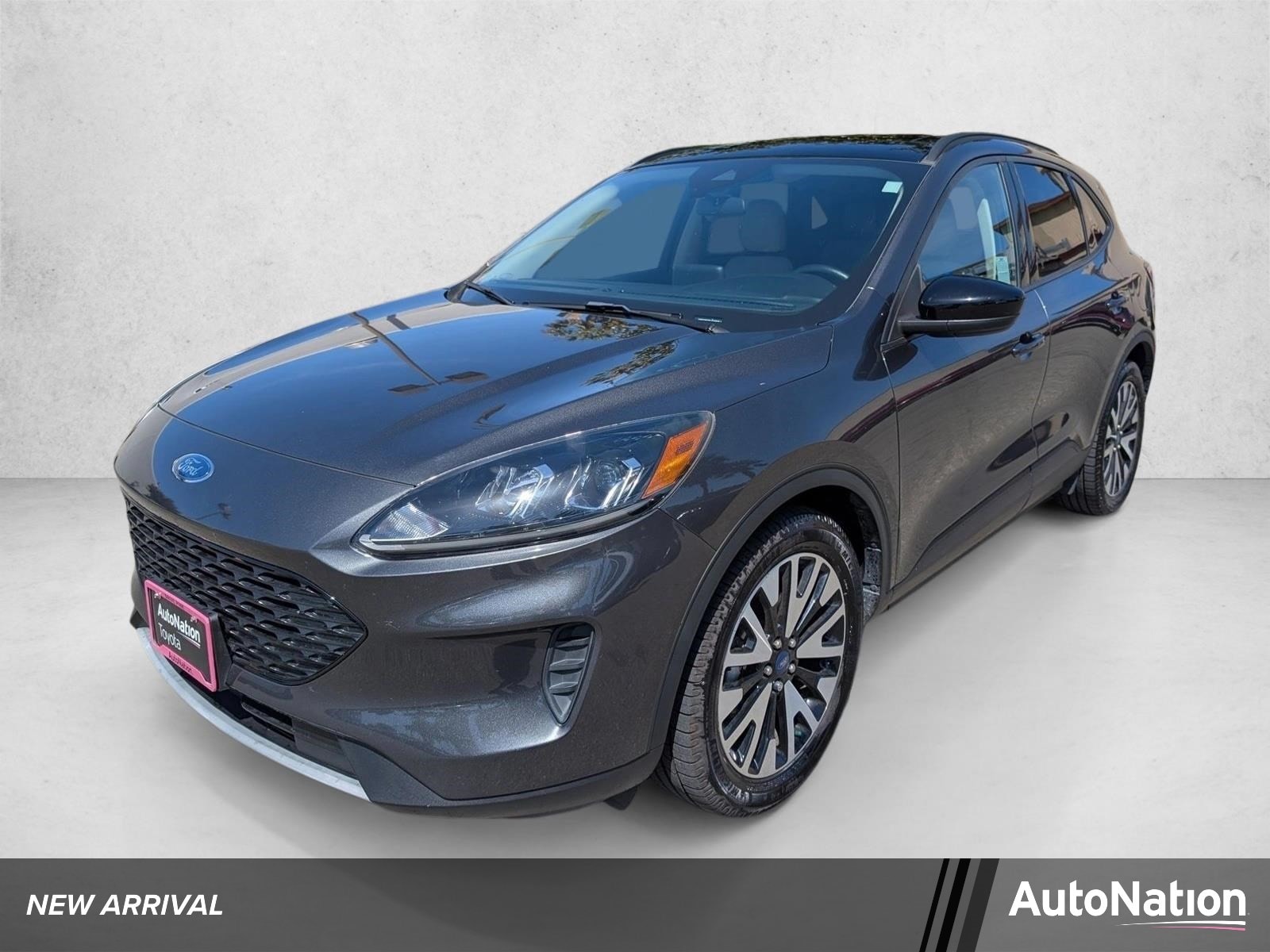 2020 Ford Escape SE Sport Hybrid FWD's photo