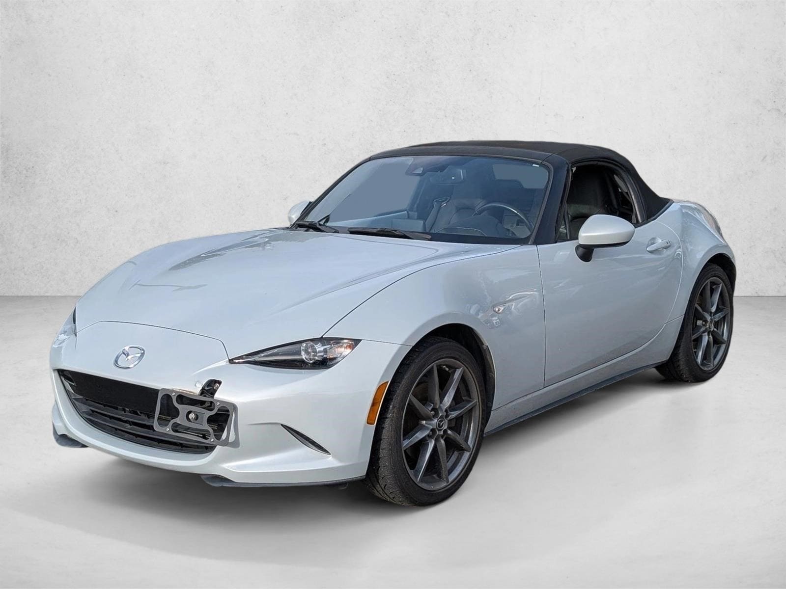 2019 Mazda MX-5 Miata Grand Touring's photo