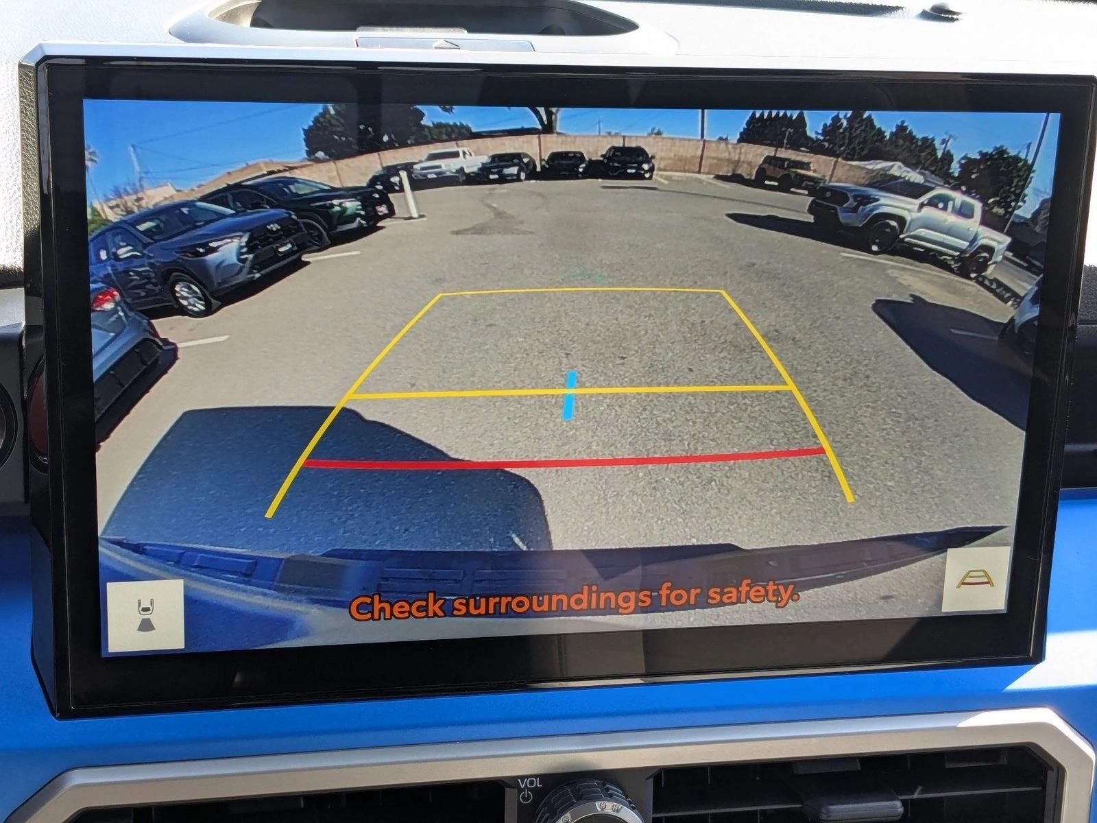 2025 Toyota Tacoma TRD Off Road - Photo 14