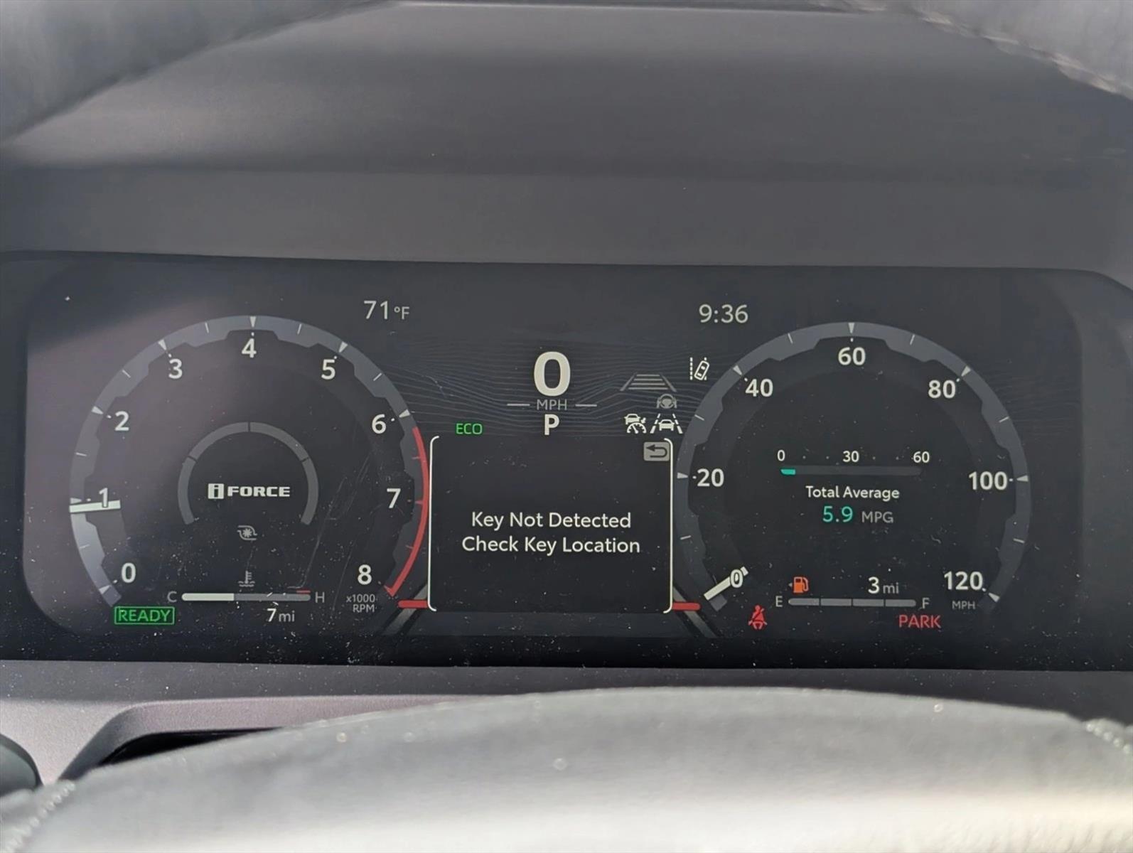 2026 Toyota Tacoma TRD Off Road - Photo 10
