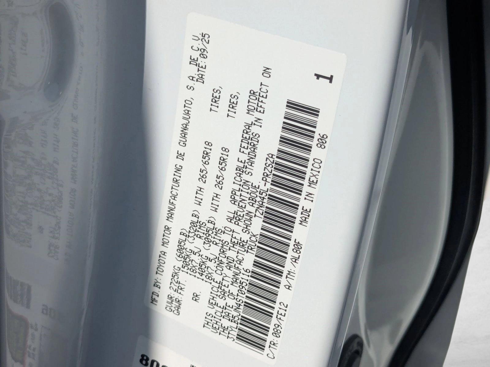 2025 Toyota Tacoma TRD Sport - Photo 17