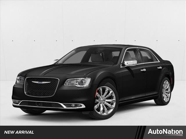 2019 Chrysler 300 S's photo