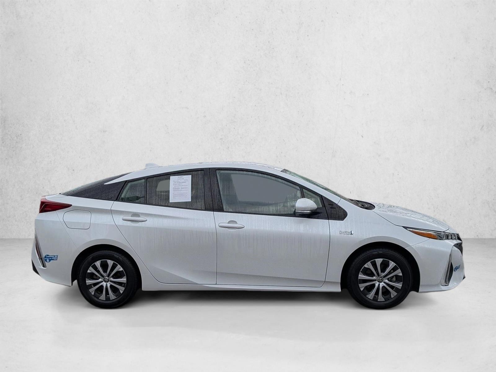 2021 Toyota Prius Prime XLE photo 4