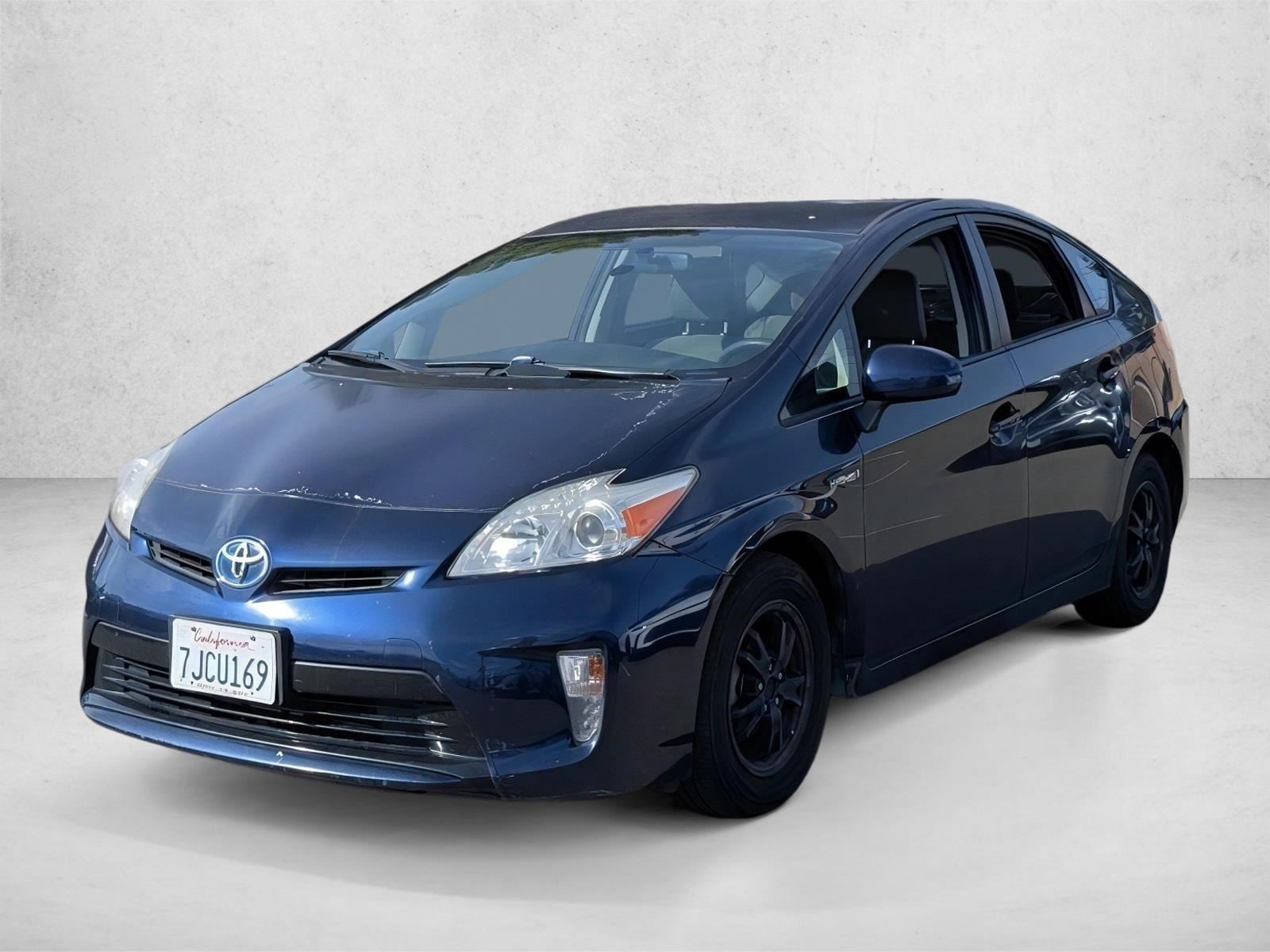2015 Toyota Prius Three