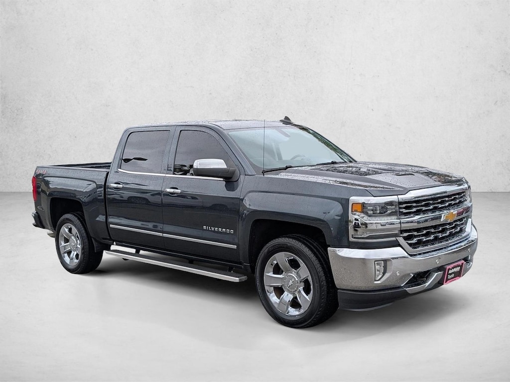 Used 2018 Chevrolet Silverado 1500 LTZ w/1LZ Truck Crew Cab