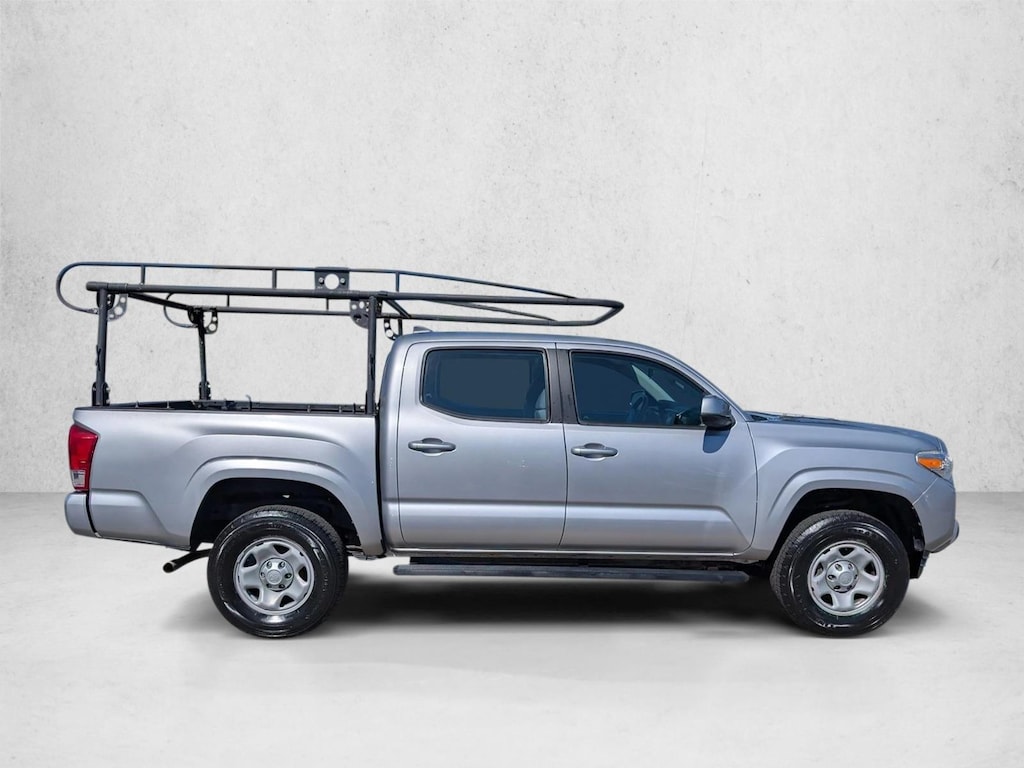 Used 2017 Toyota Tacoma SR Truck Double Cab