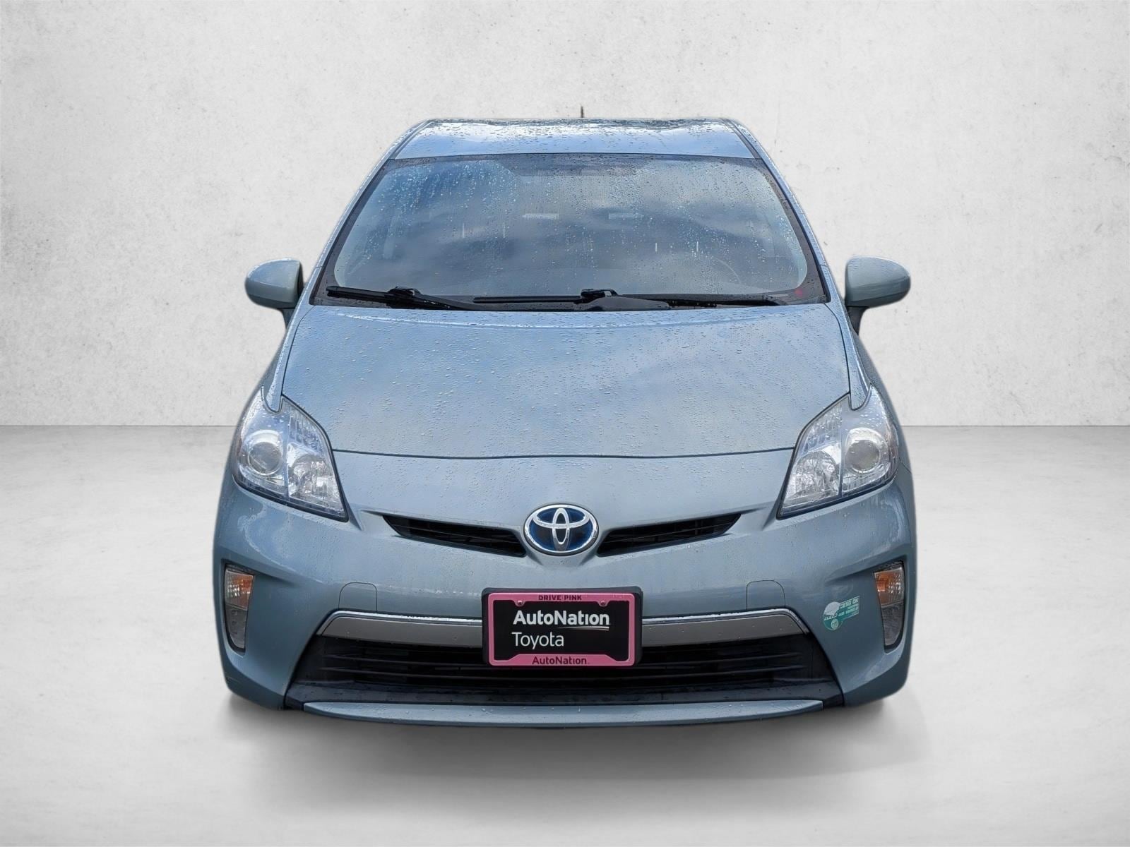 Used 2015 Toyota Prius Plug-In Base with VIN JTDKN3DP8F3068377 for sale in Hayward, CA