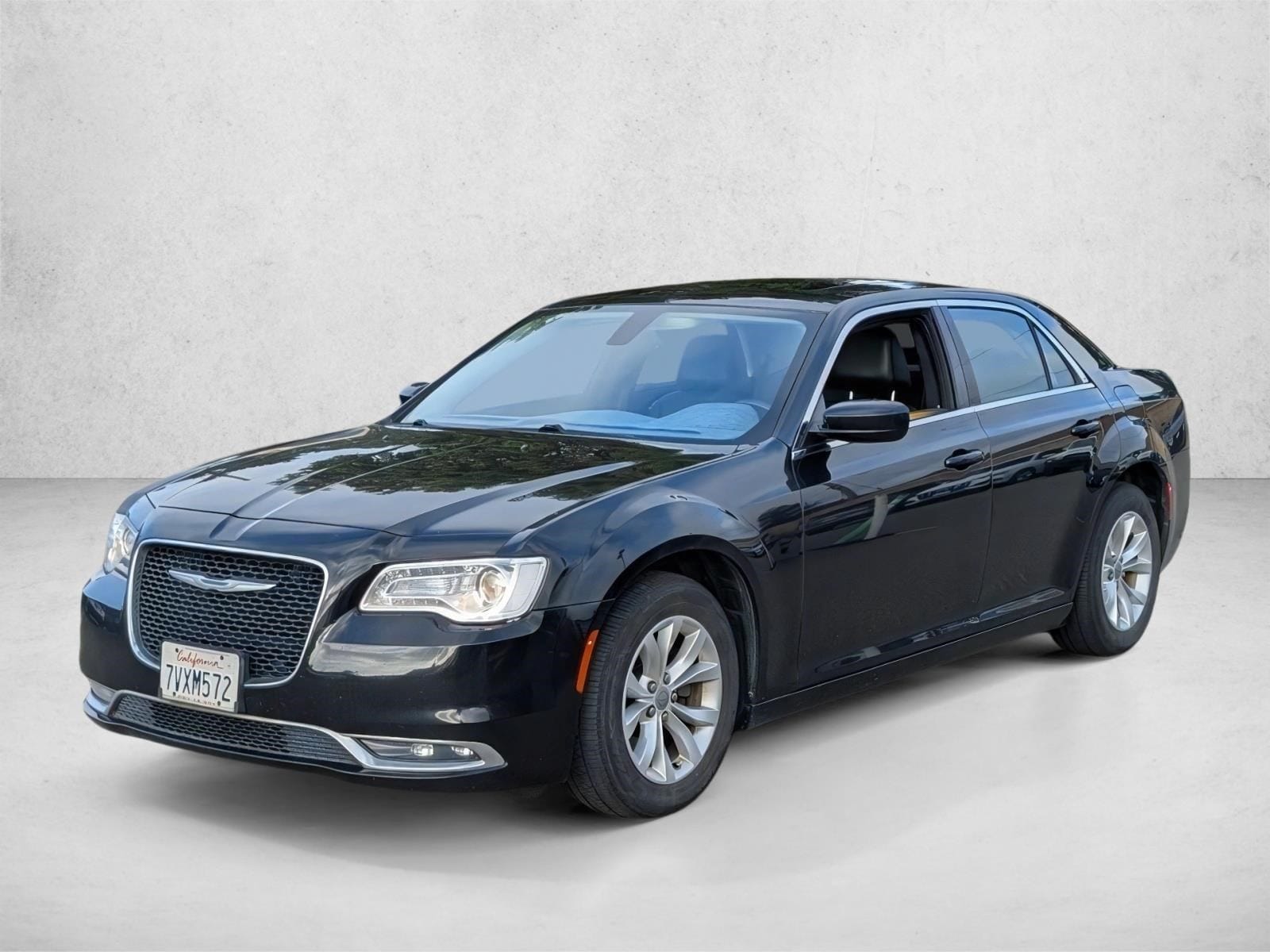 2016 Chrysler 300 Anniversary Package's photo