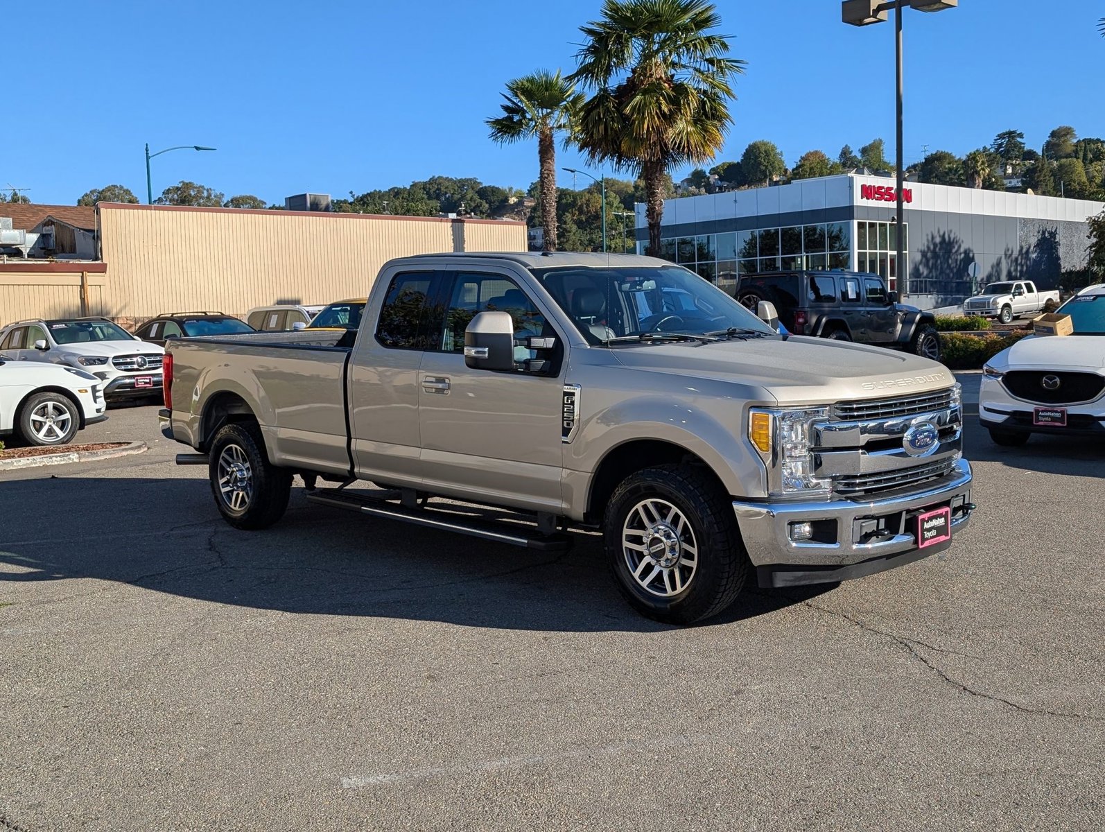 2017 Ford F-250 Lariat photo 3