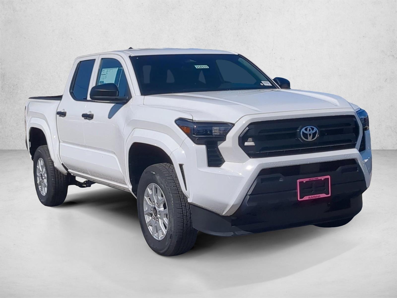 2025 Toyota Tacoma SR - Photo 7