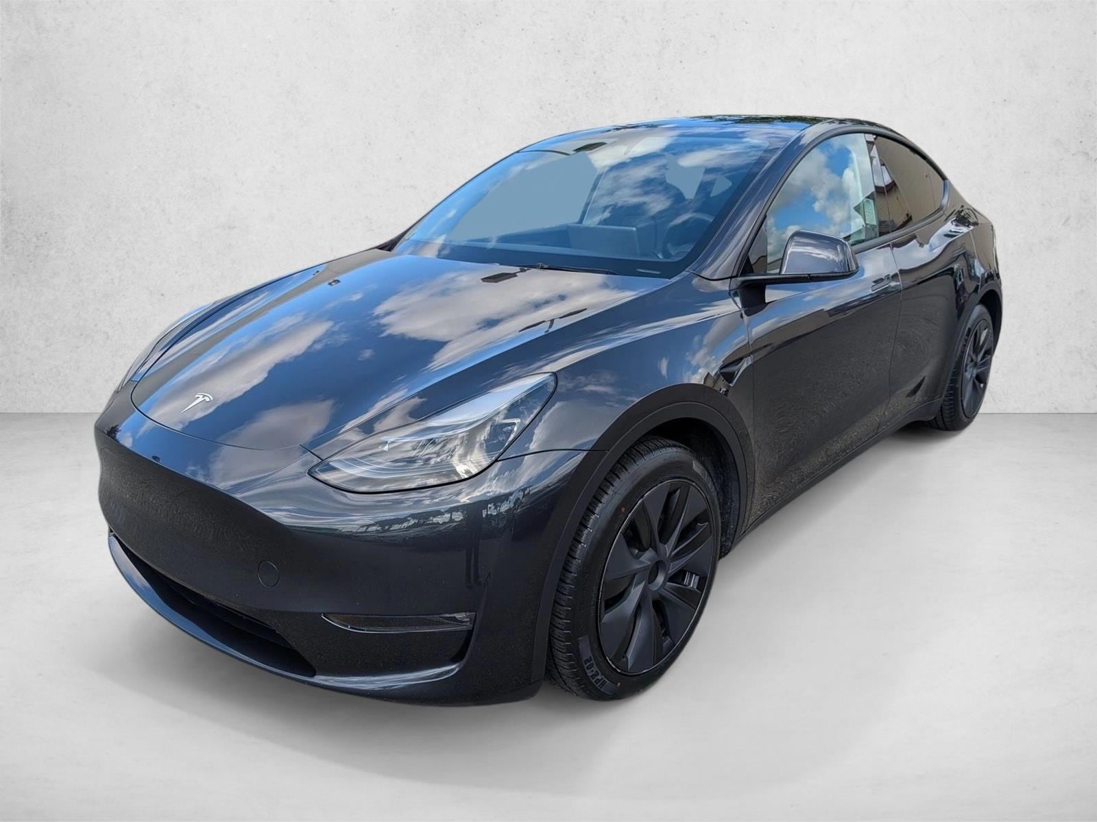 2024 Tesla Model Y Long Range Dual Motor All-Wheel Drive's photo