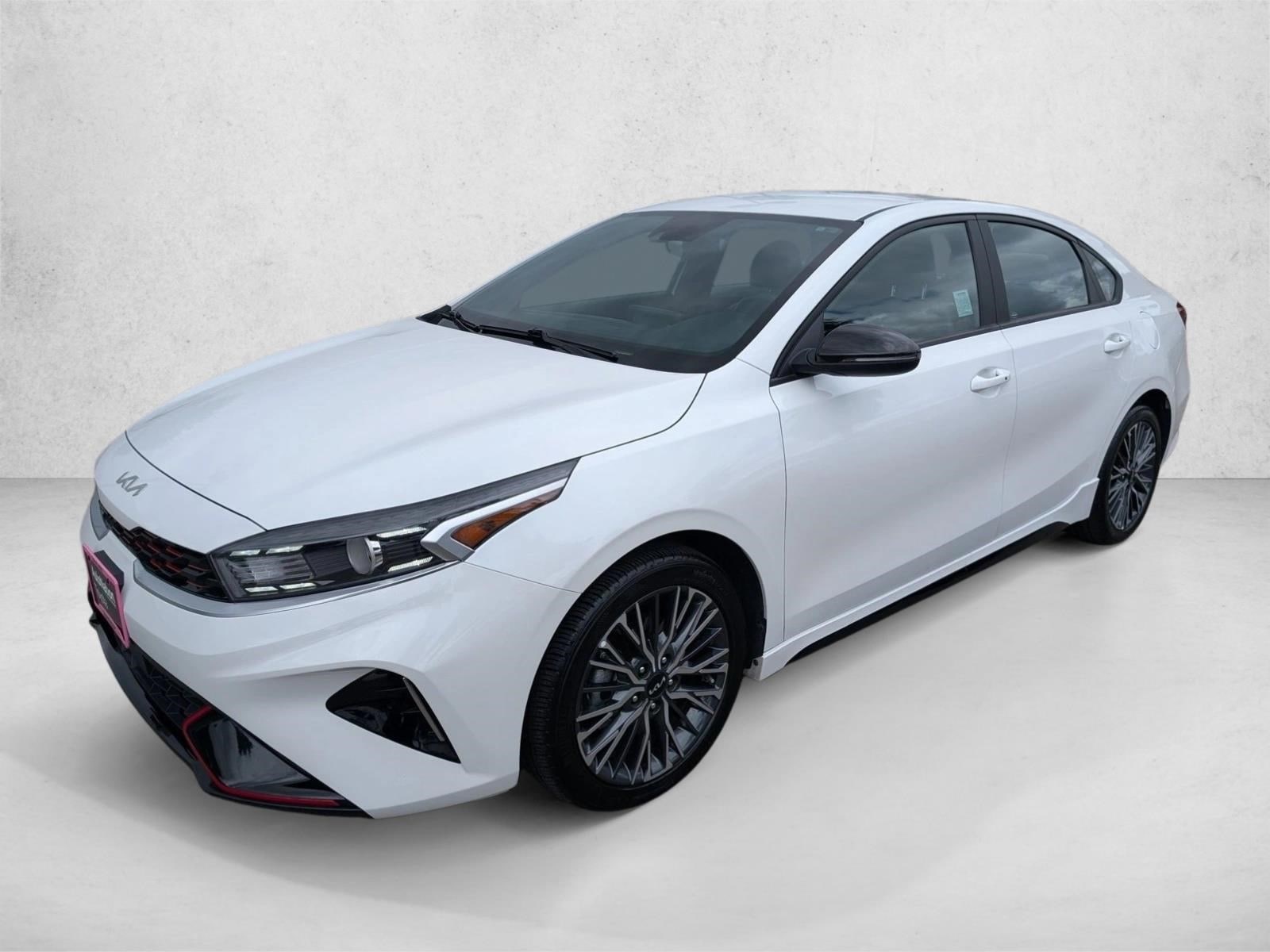 2024 Kia Forte GT-Line AT's photo