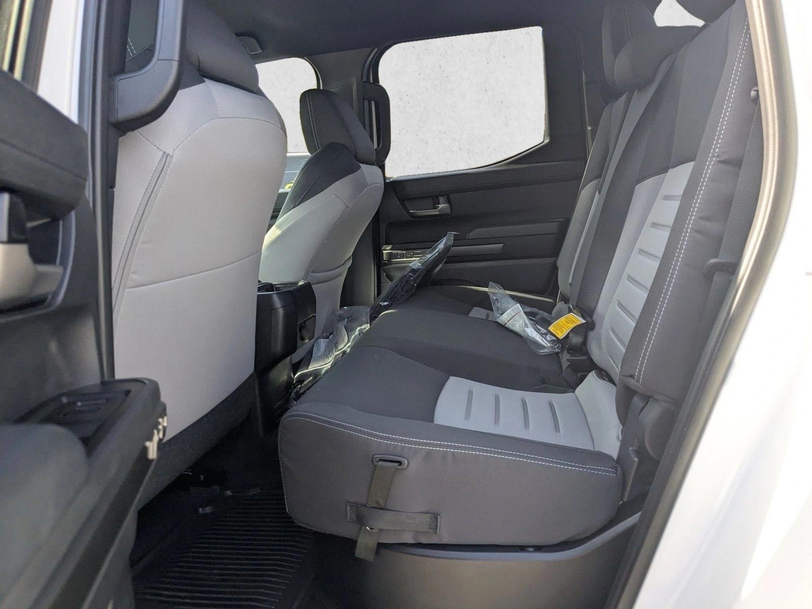 2025 Toyota Tacoma TRD Sport - Photo 15