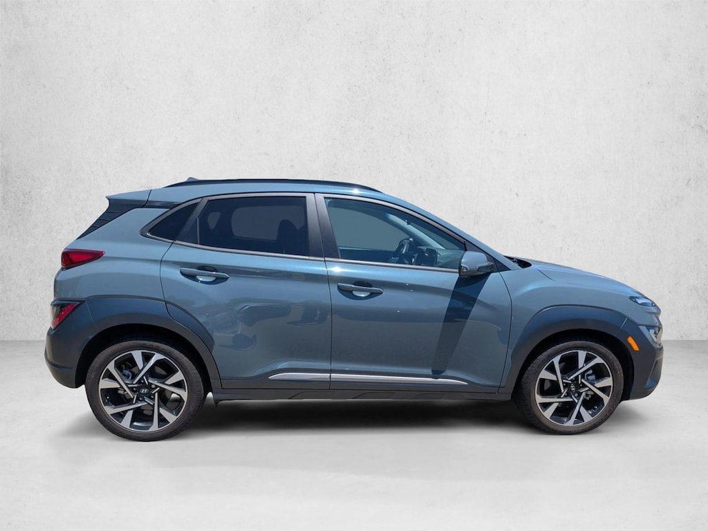 Used 2022 Hyundai Kona Limited SUV