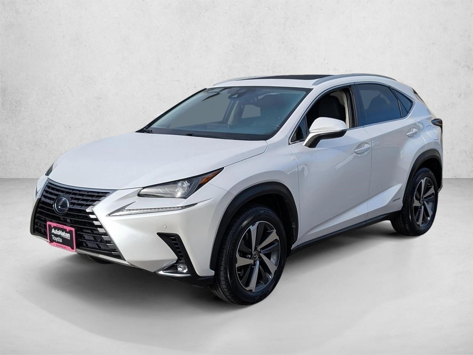 2020 Lexus NX Hybrid 300h's photo