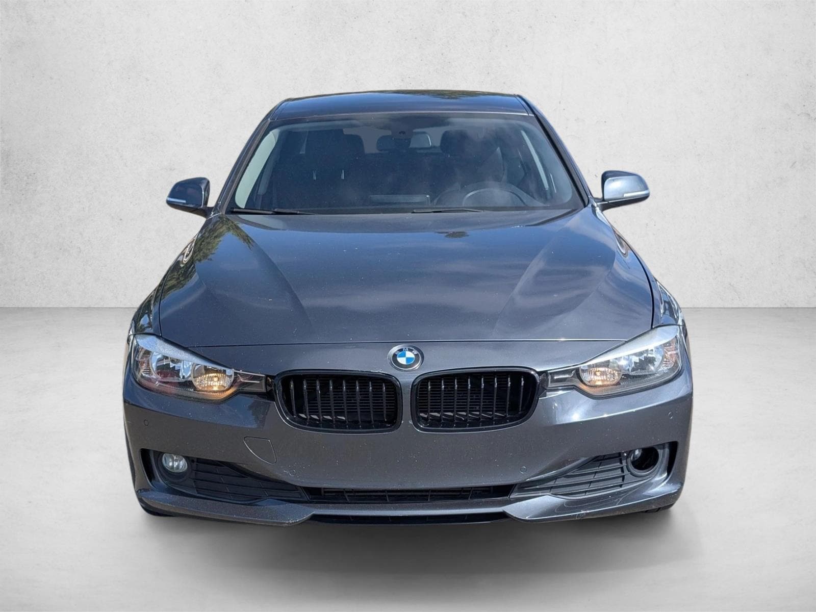 Used 2014 BMW 3 Series 320i with VIN WBA3B1C5XEK133085 for sale in Hayward, CA