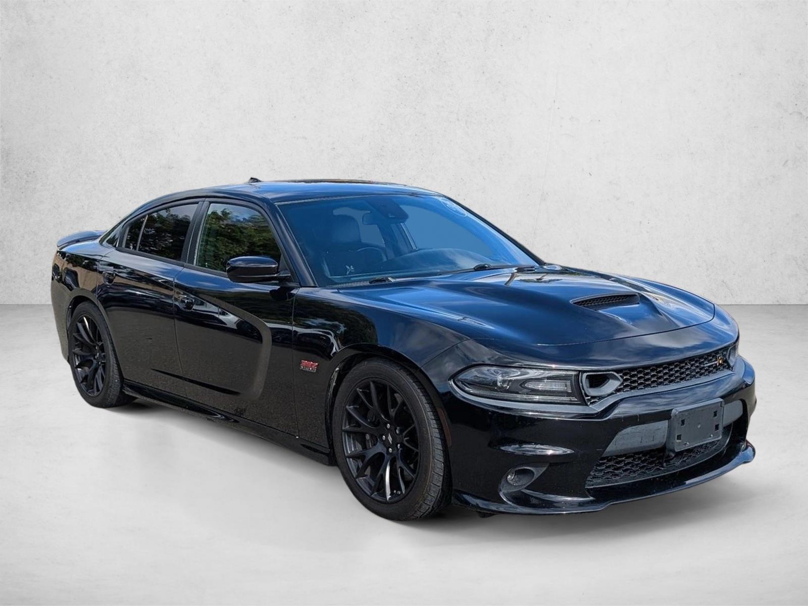 2019 Dodge Charger Scat Pack photo 3