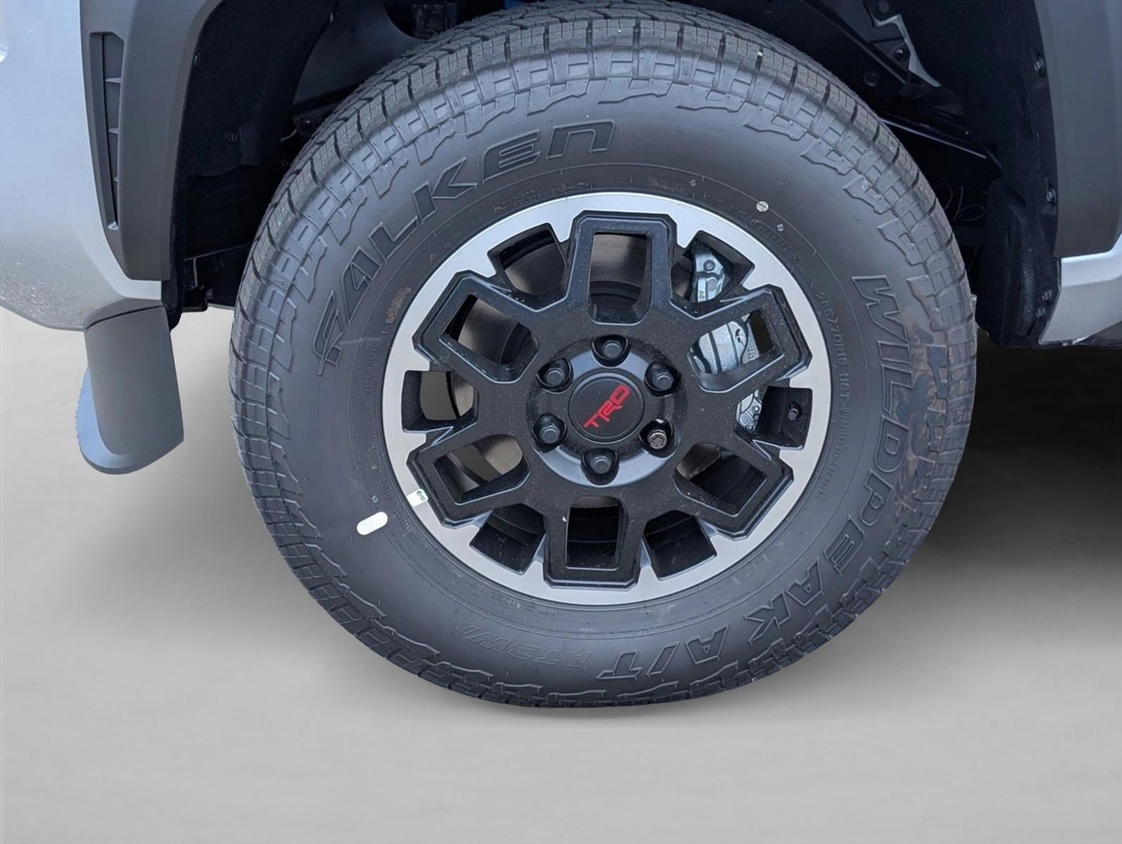 2026 Toyota Tacoma TRD Off Road - Photo 12