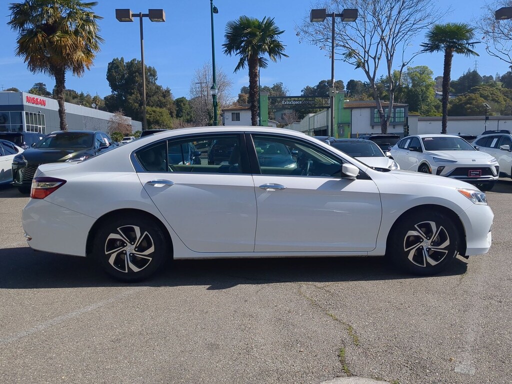 Used 2017 Honda Accord LX Sedan