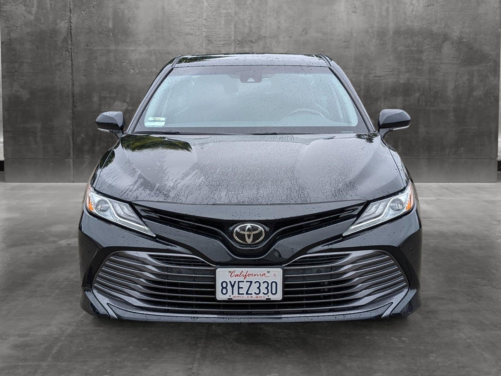 Used 2018 Toyota Camry XLE with VIN 4T1B11HK0JU039050 for sale in Hayward, CA