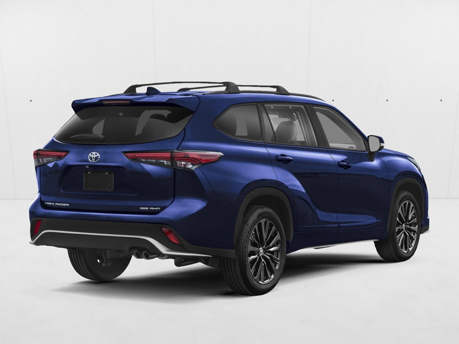 2026 Toyota Highlander XSE photo 2