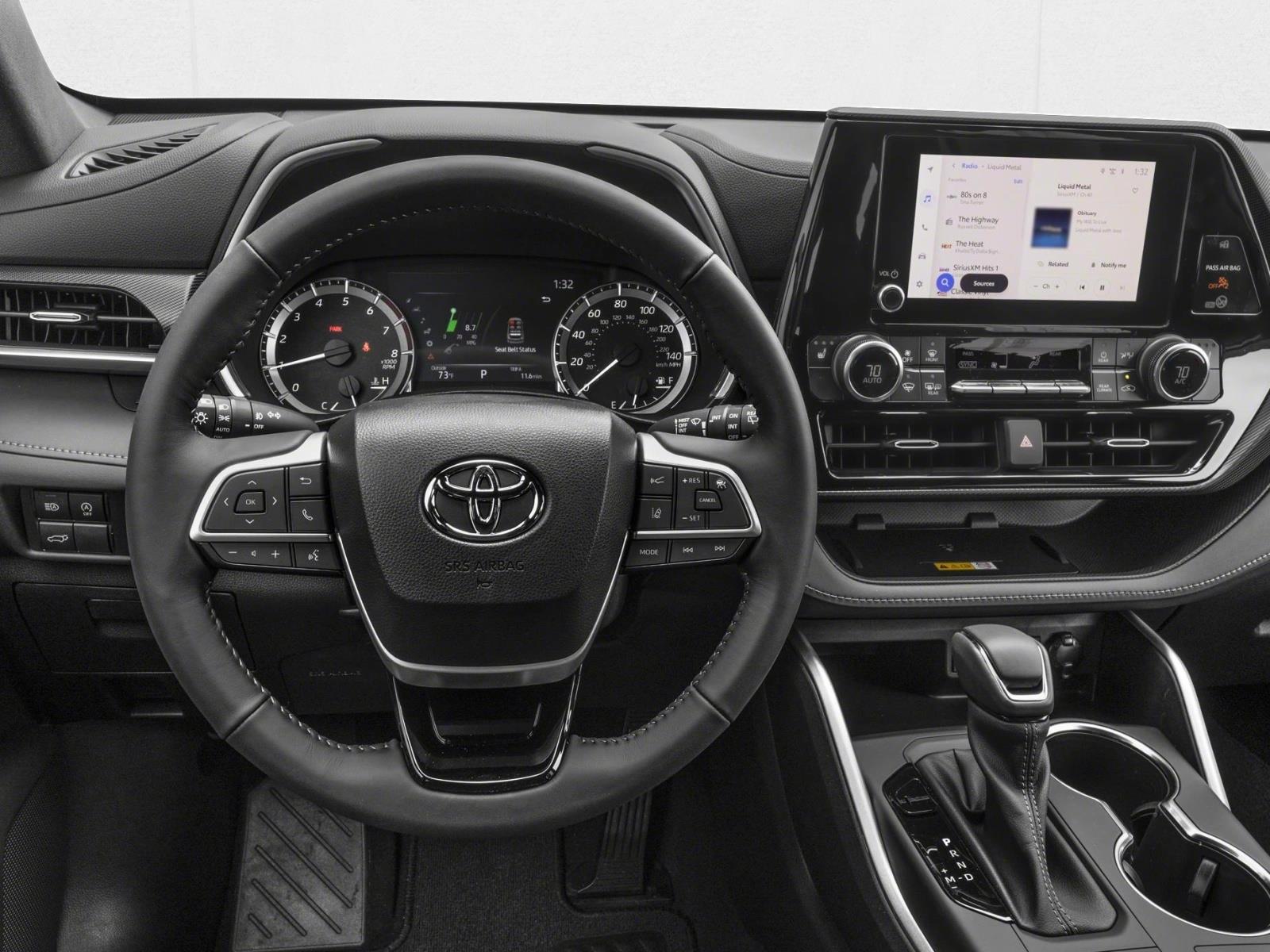 2026 Toyota Highlander XSE photo 4