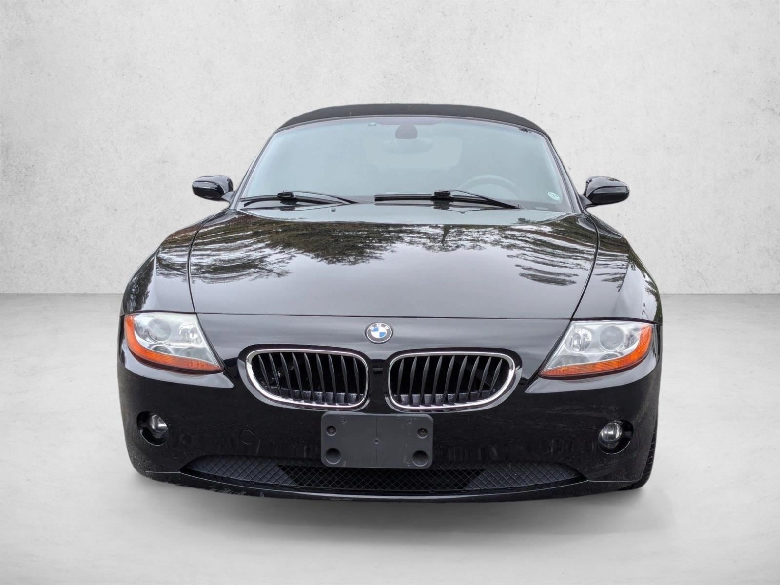 Used 2004 BMW Z4 3 with VIN 4USBT53574LT26283 for sale in Hayward, CA