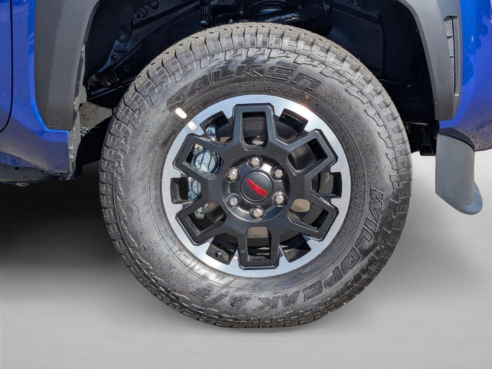 2025 Toyota Tacoma TRD Off Road - Photo 10