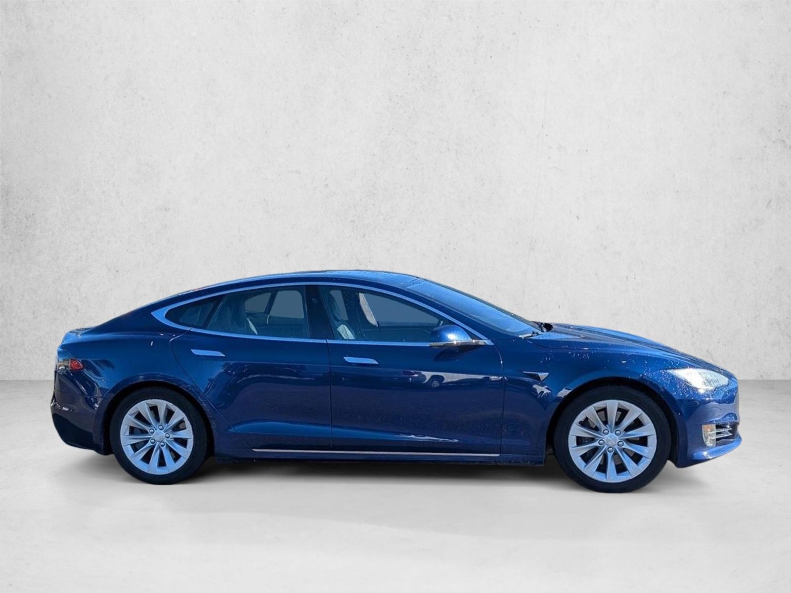 2019 Tesla Model S photo 4