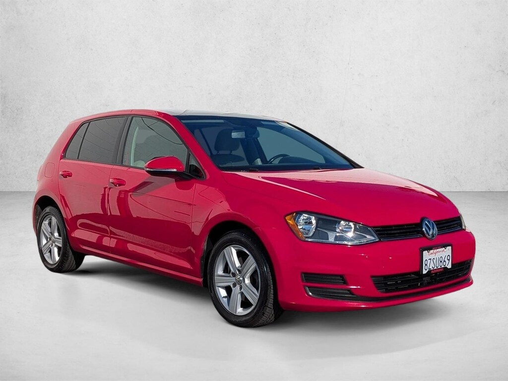 Used 2017 Volkswagen Golf TSI Wolfsburg Edition 4-Door Hatchback