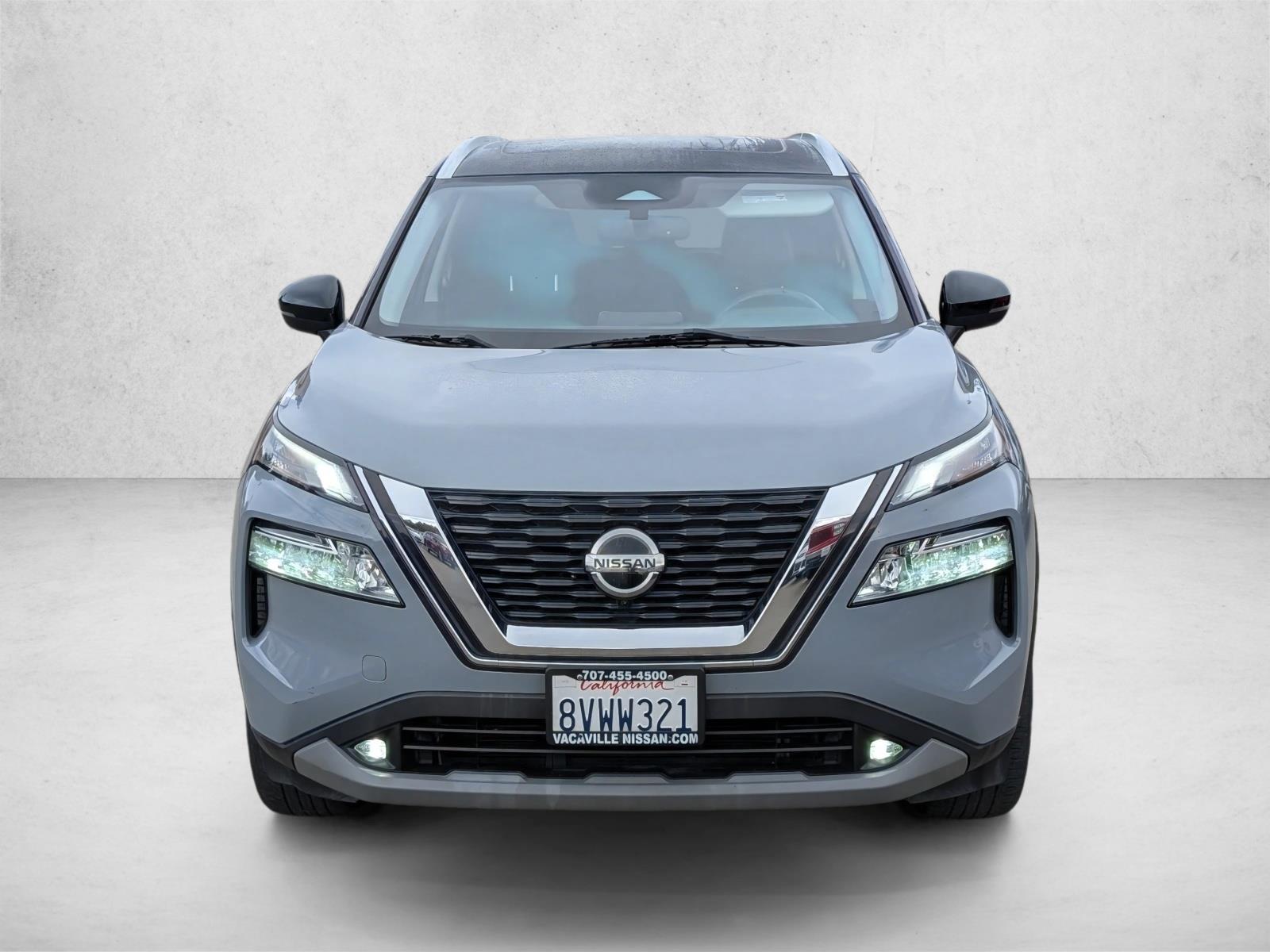 2021 Nissan Rogue SL photo 2